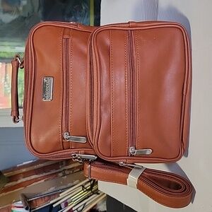 GOSON PU Leather Crossbody Men Messanger Bag.